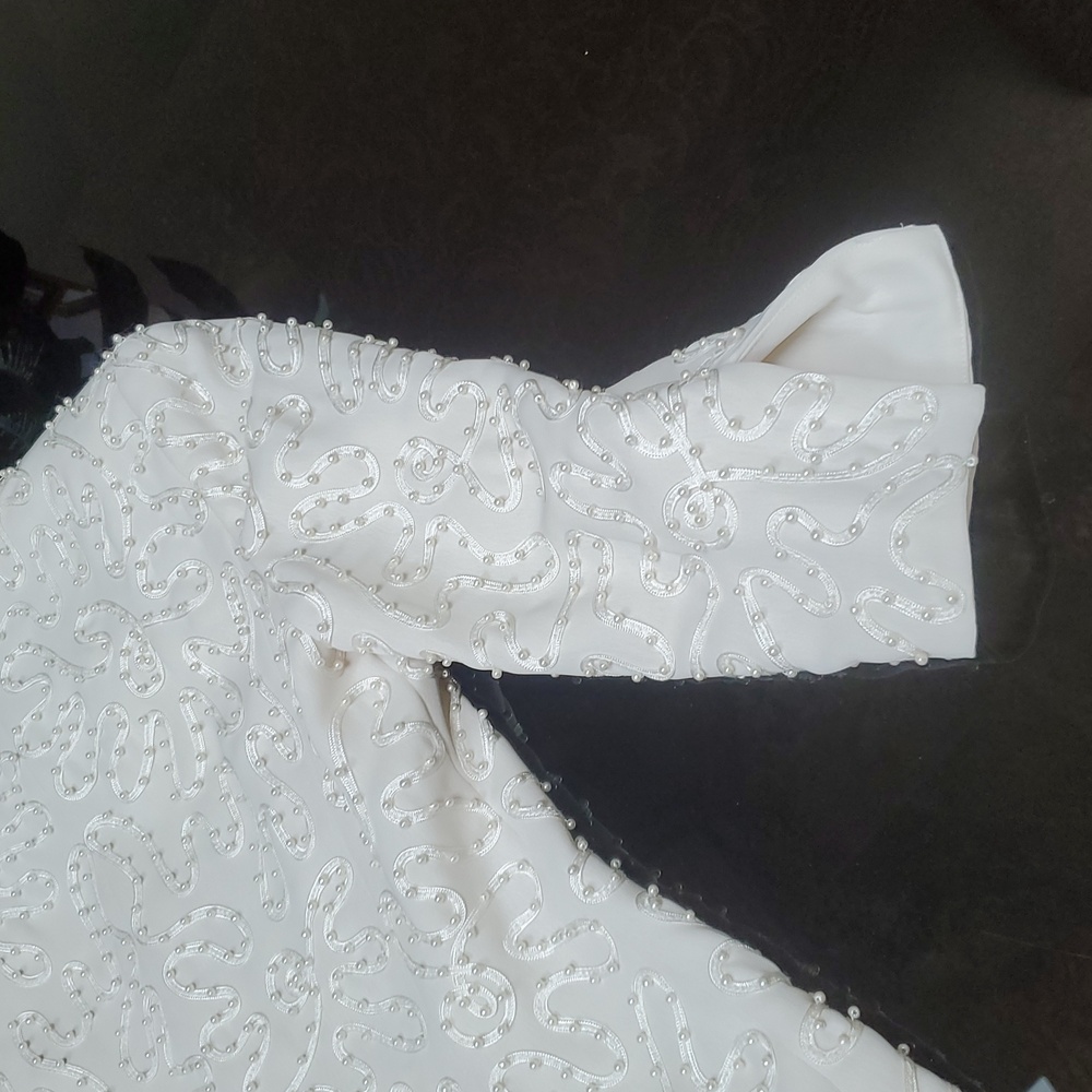 Embellished Ivory Two-Piece Jacket and Skirt Set - Picture 8 of 13